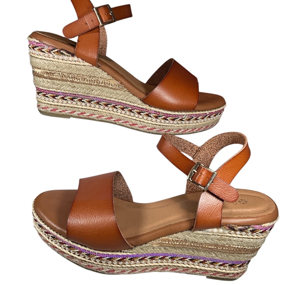 Patrizia Sonsch Wedge Sandal, Size 8m US / 39 EU